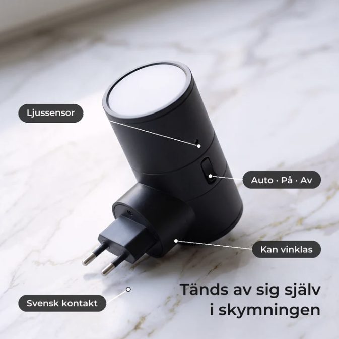 Luma vägglampa med ljussensor, svensk kontakt och lägen Auto, På, Av